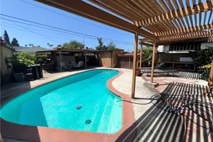 1115 Fonthill, Torrance, CA 90503 - Photo 17