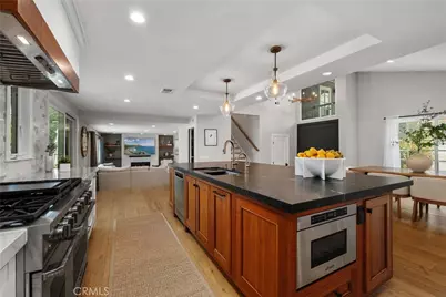 27022 Mariscal, Mission Viejo, CA 92691 - Photo 11