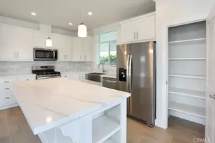 129 La Ronda, Tustin, CA 92780 - Photo 5