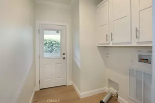 129 La Ronda, Tustin, CA 92780 - Photo 17