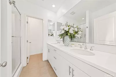 56 Bay Layrel, Irvine, CA 92618 - Photo 13