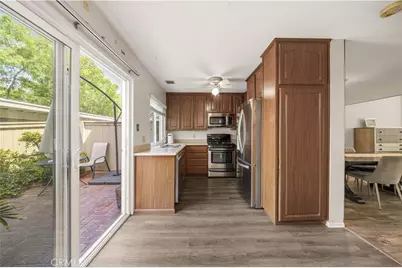 52 Greenbough, Irvine, CA 92614 - Photo 17