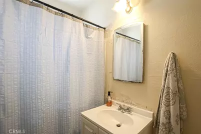 10223 S Grevillea, Inglewood, CA 90304 - Photo 15