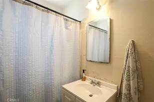 10223 S Grevillea, Inglewood, CA 90304 - Photo 15