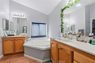 2729 Whispering Hills Ln, San Jose, CA 95148 - Photo 23