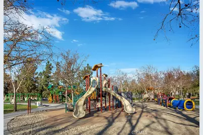81 Via Barcelona, Rancho Santa Margarita, CA 92688 - Photo 23