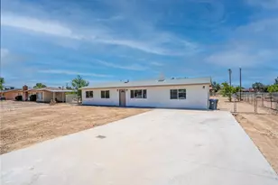 21865 Fox, Apple Valley, CA 92307 - Photo 27