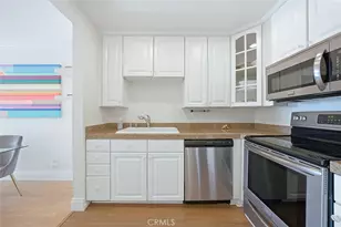 300 Cagney, Newport Beach, CA 92663 - Photo 7