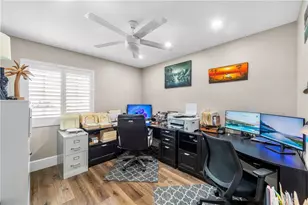 17792 Lewis Ln, Huntington Beach, CA 92647 - Photo 19