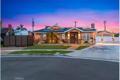 17792 Lewis Lane, Huntington Beach, CA 92647 - Photo 1