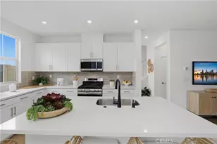 15874 Blue Copper Wy, Fontana, CA 92336 - Photo 19