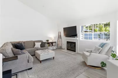 19116 Queensport Lane #E, Huntington Beach, CA 92646 - Photo 5
