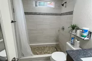 1765 S Biscayne Ct, Anaheim, CA 92804 - Photo 9