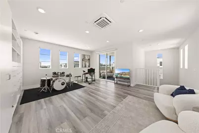 228 Merit, Irvine, CA 92618 - Photo 35