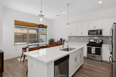 4247 Horvath #108, Corona, CA 92883 - Photo 7