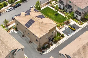 411 Chorus, Irvine, CA 92618 - Photo 41