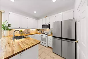 2 Tradition Pl, Irvine, CA 92602 - Photo 13