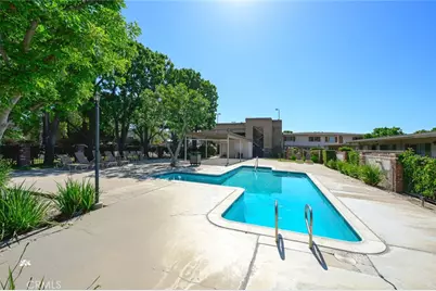 661 W 6th #B, Tustin, CA 92780 - Photo 27