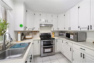 23512 Lipari, Laguna Hills, CA 92653 - Photo 13