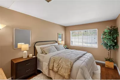 1250 Loma Vista, Pomona, CA 91768 - Photo 27