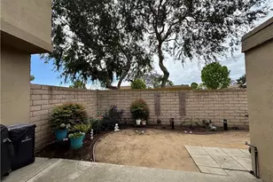 10466 Smoke River Ct, Fountain Valley, CA 92708 - Photo 7