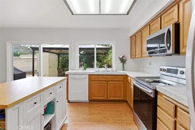 10466 Smoke River Court, Fountain Valley, CA 92708 - Photo 15