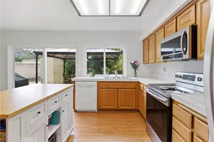 10466 Smoke River Ct, Fountain Valley, CA 92708 - Photo 15