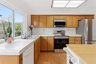 10466 Smoke River Ct, Fountain Valley, CA 92708 - Photo 5