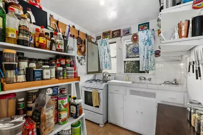 1835 E Florida Street, Long Beach, CA 90802 - Photo 29