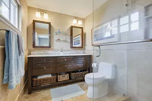 17711 Edwards, Huntington Beach, CA 92647 - Photo 19
