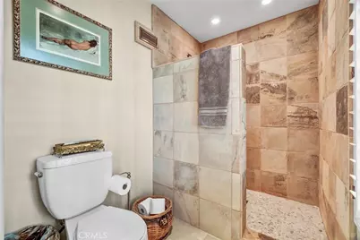 11 Las Brisas #6, Irvine, CA 92612 - Photo 37