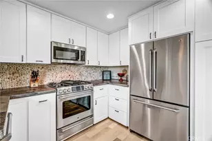 11 Las Brisas, Irvine, CA 92612 - Photo 5