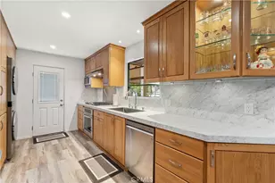 3654 4th Ave, La Crescenta, CA 91214 - Photo 11