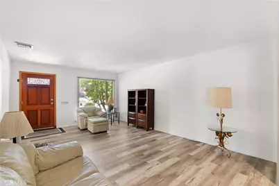 3654 4th Avenue, La Crescenta, CA 91214 - Photo 7