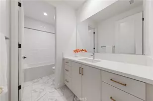 242 Sutters Ml, Irvine, CA 92602 - Photo 33