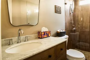 13025 Roselle Ave, Hawthorne, CA 90250 - Photo 37
