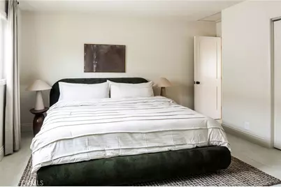 13025 Roselle Avenue, Hawthorne, CA 90250 - Photo 7