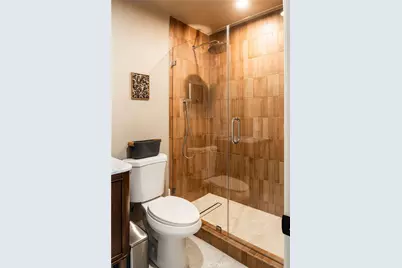 13025 Roselle Avenue, Hawthorne, CA 90250 - Photo 21