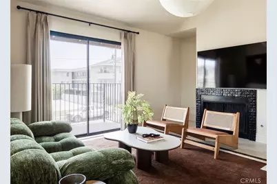 13025 Roselle Avenue, Hawthorne, CA 90250 - Photo 3