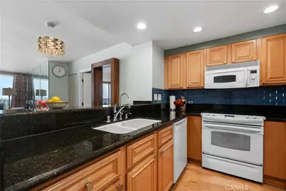 700 E Ocean Boulevard #1207, Long Beach, CA 90802 - Photo 9