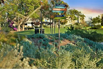 258 Merit, Irvine, CA 92618 - Photo 41