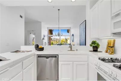 27689 Via Sequoia, San Juan Capistrano, CA 92675 - Photo 11