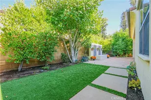 65 Rolling Grn, Irvine, CA 92620 - Photo 35
