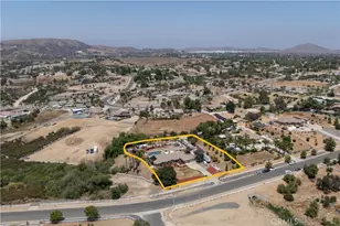 23841 Piedras, Lake Mathews, CA 92570 - Photo 3