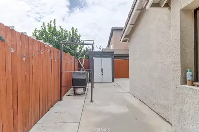 1902 W Westwind, Colton, CA 92324 - Photo 45