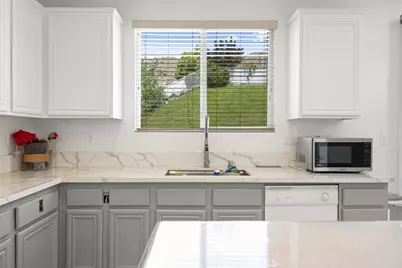 23564 Via Solana, Moreno Valley, CA 92557 - Photo 5