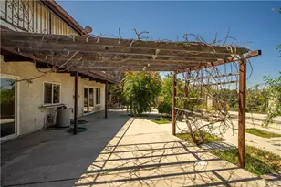 1935 Walnut Leaf, Walnut, CA 91789 - Photo 33