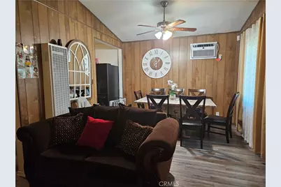 537 E 3rd, Rialto, CA 92376 - Photo 15
