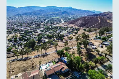 16374 Bailey Street, Lake Elsinore, CA 92530 - Photo 21