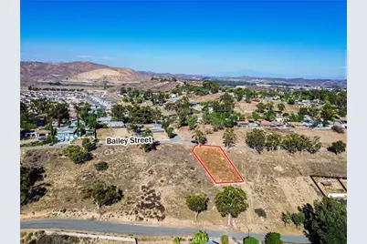 16374 Bailey Street, Lake Elsinore, CA 92530 - Photo 9